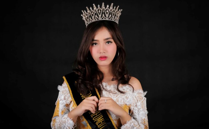 Attitute Queen Whatsapp Status