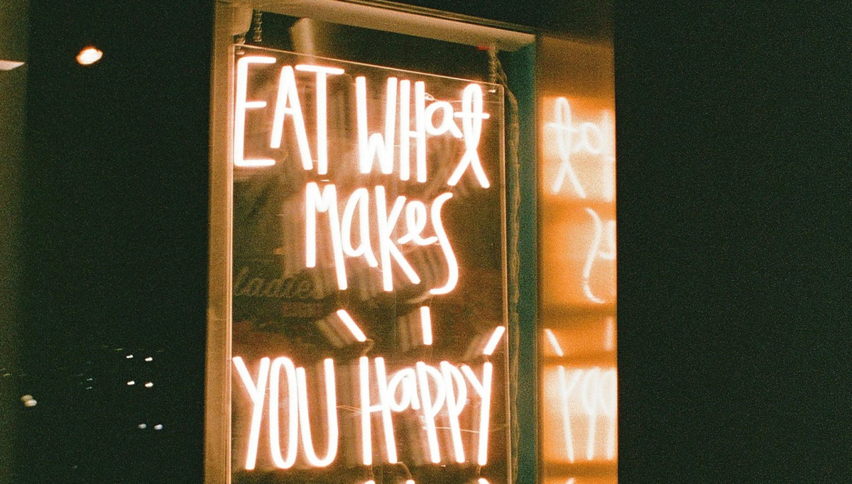 What are some ways to be happy?