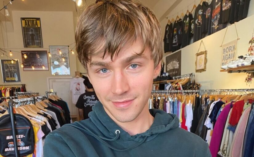 Miles Heizer – Biography, Age, Career, Net Worth